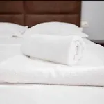 Fairy Host Apartamente Vlore